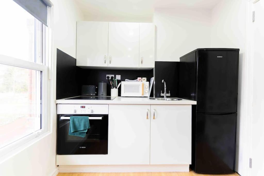 Exclusive Studio Retreat Birmingham Bagian luar foto